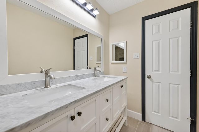 7534 Eight Willows, Missouri City, TX 77489