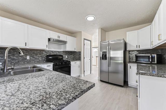 7534 Eight Willows, Missouri City, TX 77489