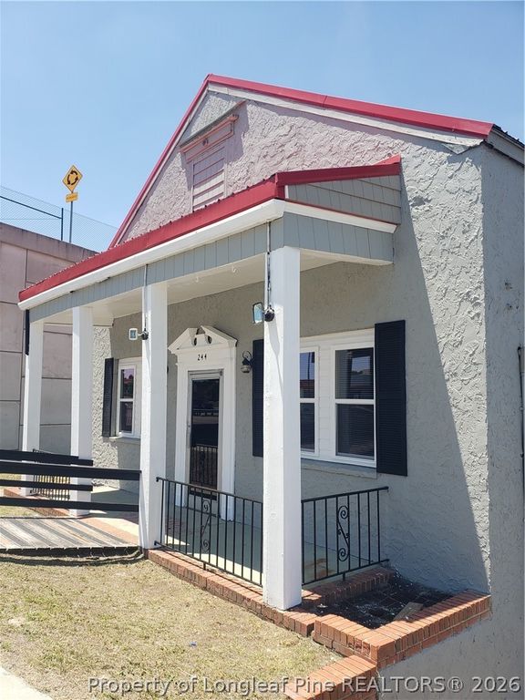 244 S Bragg Boulevard, Spring Lake, NC 28390 — exterior