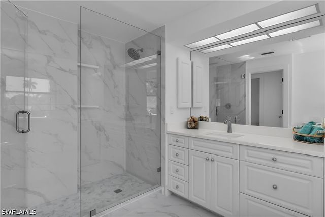 178 Torrey Pines PT, Naples, FL 34113