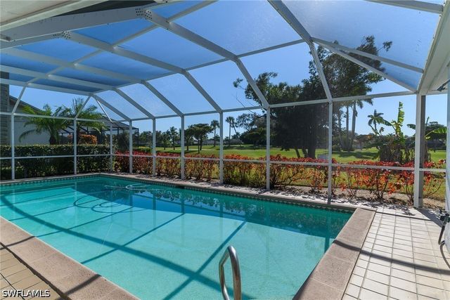 178 Torrey Pines PT, Naples, FL 34113