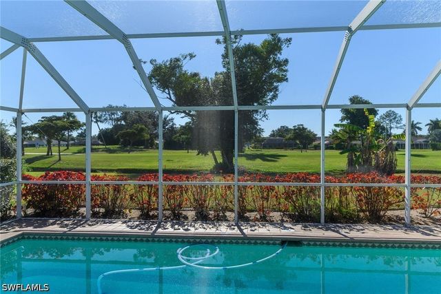178 Torrey Pines PT, Naples, FL 34113