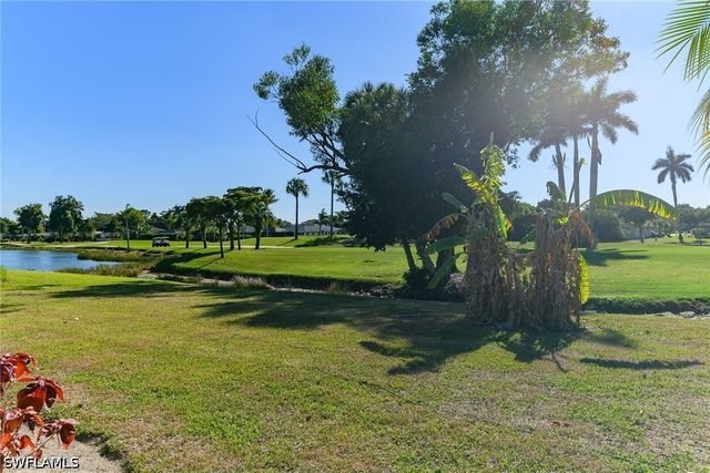 178 Torrey Pines PT, Naples, FL 34113
