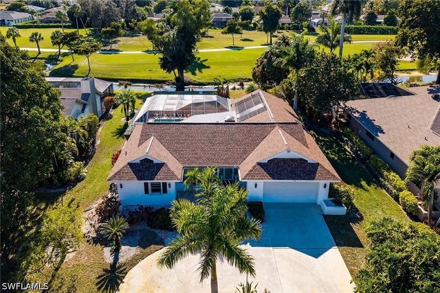 178 Torrey Pines PT, Naples, FL 34113