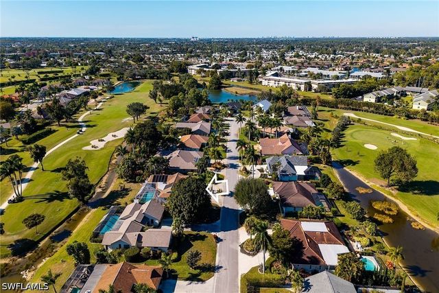 178 Torrey Pines PT, Naples, FL 34113
