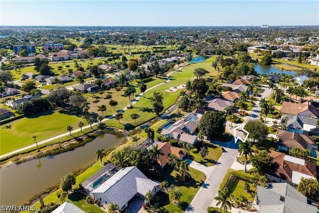 178 Torrey Pines PT, Naples, FL 34113