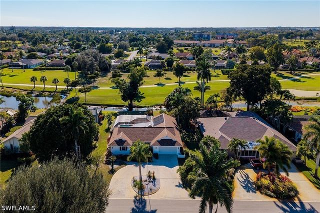 178 Torrey Pines PT, Naples, FL 34113