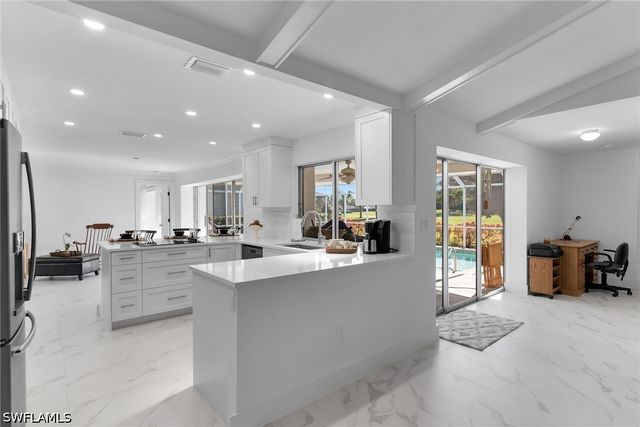 178 Torrey Pines PT, Naples, FL 34113
