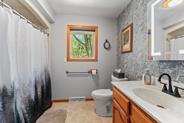 W4062 County Road C, Montello, WI 53949
