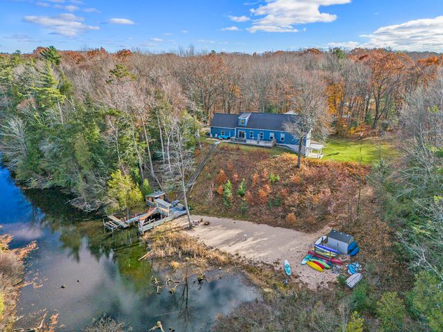 6774 Mears Road, Ludington, MI 49431