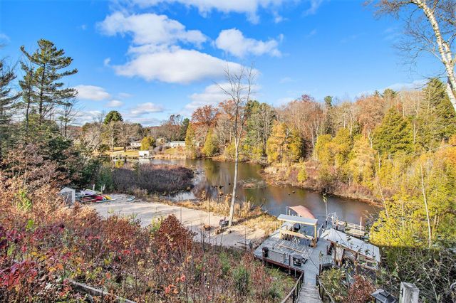 6774 Mears Road, Ludington, MI 49431
