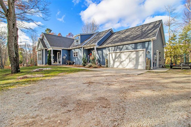6774 Mears Road, Ludington, MI 49431