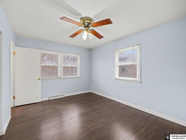 1405 Freeman Drive, Bellevue, NE 68005
