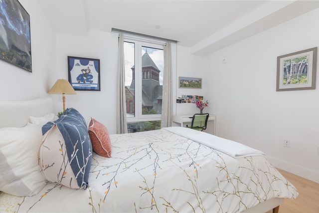7 Beech St 310, Cambridge, MA 02140