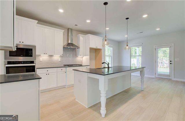 258 Linford Drive, Locust Grove, GA 30248
