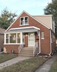 14223 S Eggleston Avenue, Riverdale, IL 60827