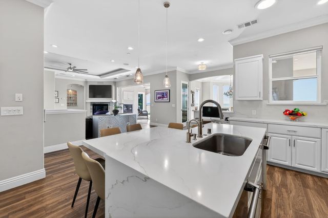 2129 Outrigger Dr, El Dorado Hills, CA 95762