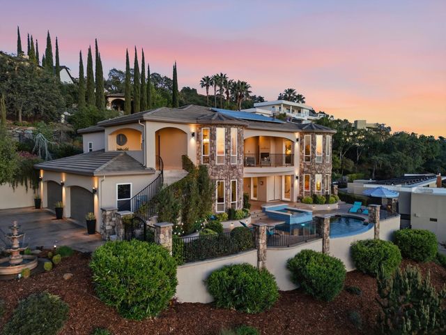 2129 Outrigger Dr, El Dorado Hills, CA 95762