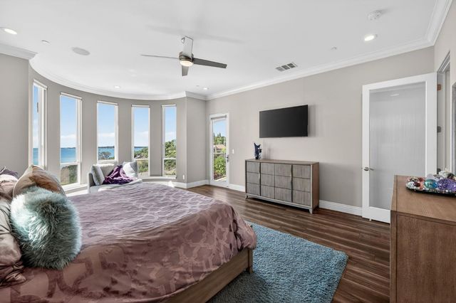 2129 Outrigger Dr, El Dorado Hills, CA 95762