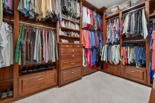 2129 Outrigger Dr, El Dorado Hills, CA 95762