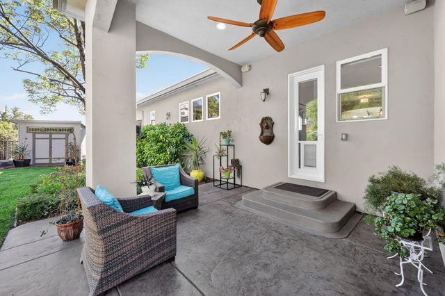 2129 Outrigger Dr, El Dorado Hills, CA 95762