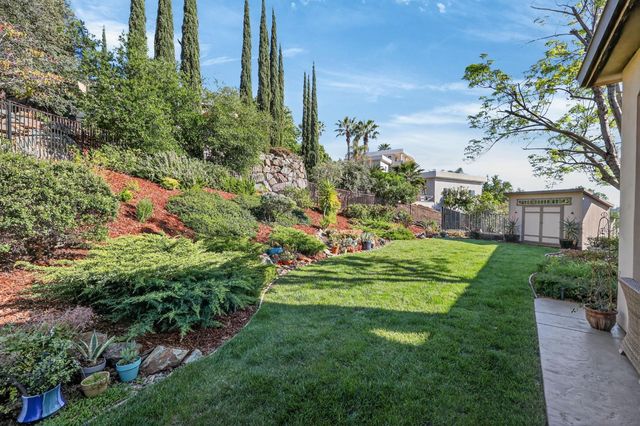 2129 Outrigger Dr, El Dorado Hills, CA 95762