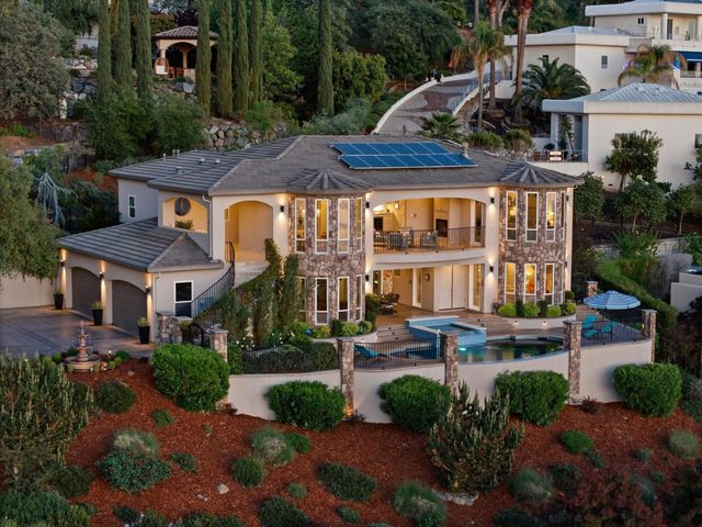 2129 Outrigger Dr, El Dorado Hills, CA 95762