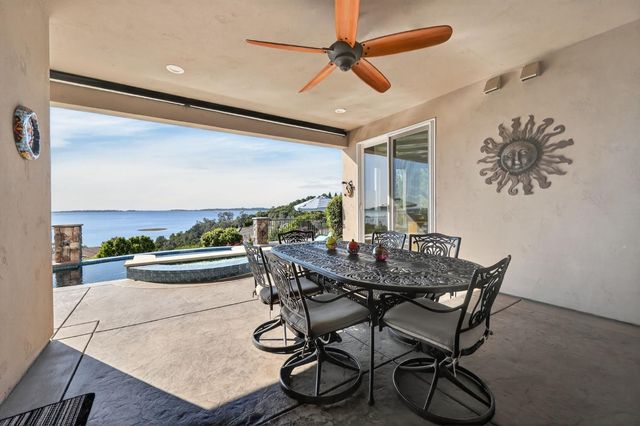 2129 Outrigger Dr, El Dorado Hills, CA 95762