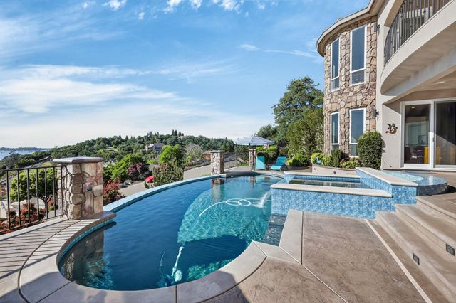 2129 Outrigger Dr, El Dorado Hills, CA 95762