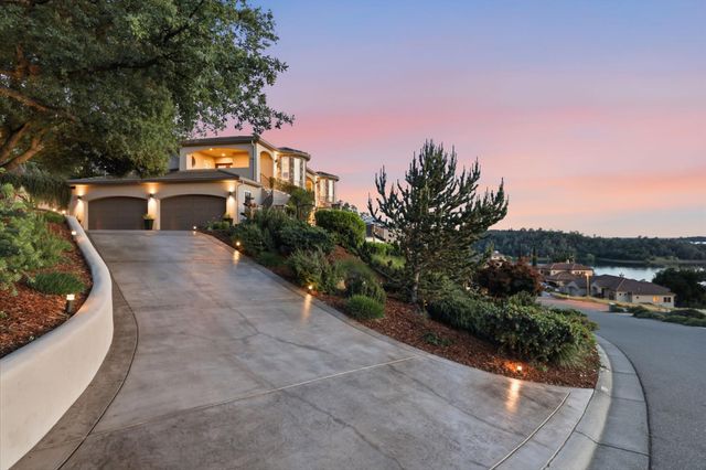 2129 Outrigger Dr, El Dorado Hills, CA 95762