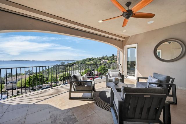 2129 Outrigger Dr, El Dorado Hills, CA 95762