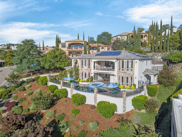 2129 Outrigger Dr, El Dorado Hills, CA 95762