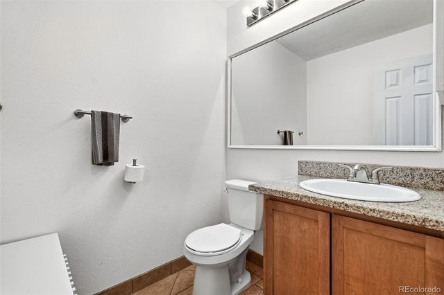 8686 Carr Loop, Arvada, CO 80005