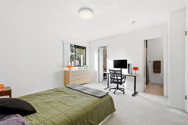 8686 Carr Loop, Arvada, CO 80005