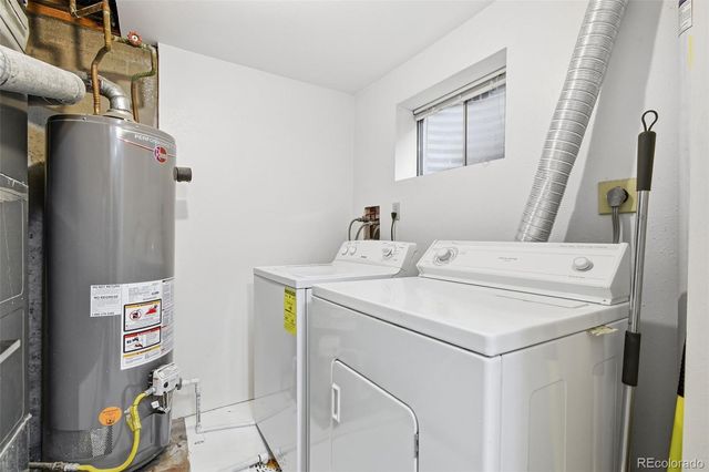 8686 Carr Loop, Arvada, CO 80005