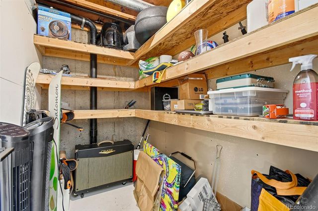 8686 Carr Loop, Arvada, CO 80005