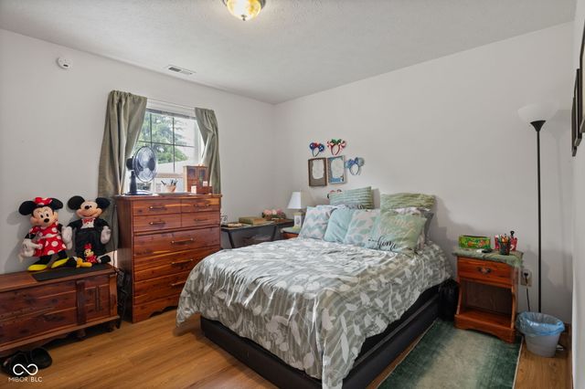 5662 Misty Ridge Drive, Indianapolis, IN 46237