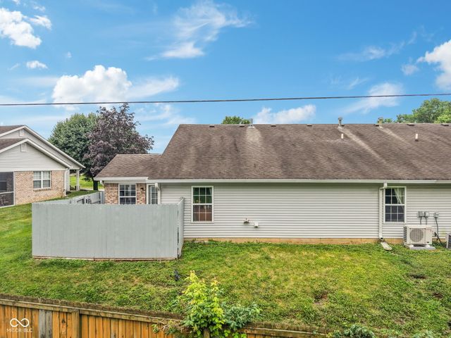 5662 Misty Ridge Drive, Indianapolis, IN 46237