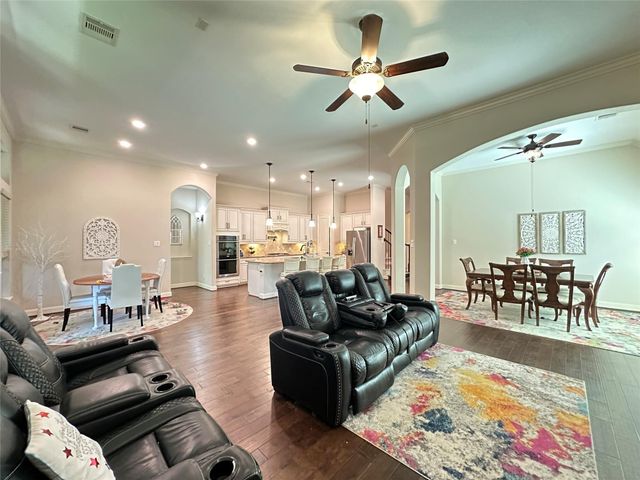 23423 Tavola Rosa Drive, New Caney, TX 77357