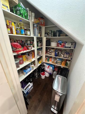 23423 Tavola Rosa Drive, New Caney, TX 77357