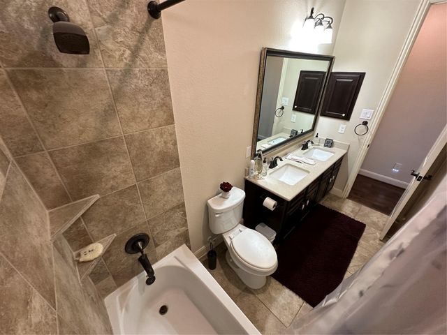 23423 Tavola Rosa Drive, New Caney, TX 77357