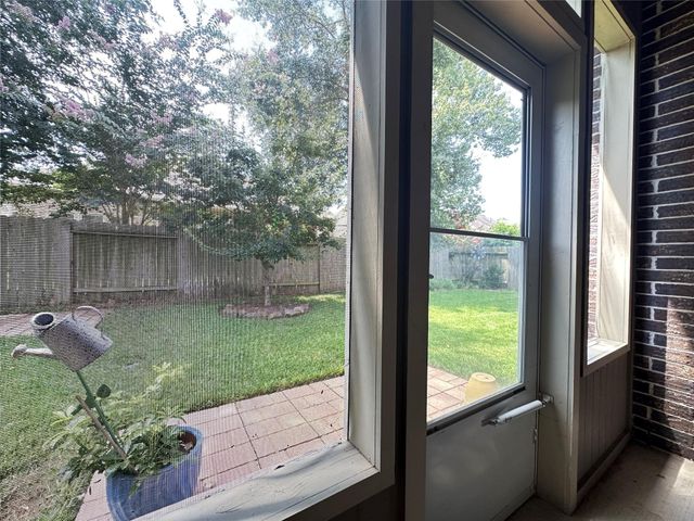 23423 Tavola Rosa Drive, New Caney, TX 77357