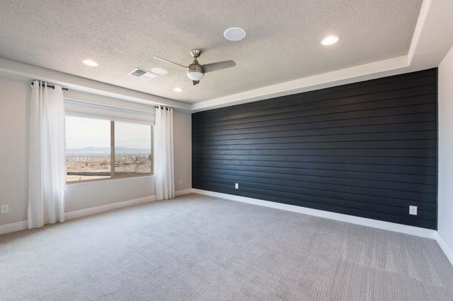 1608 Mammoth Way NW, Albuquerque, NM 87120