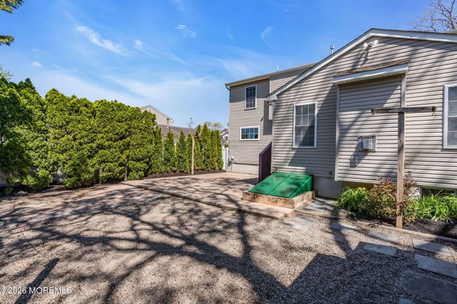 2216 Rogers Road, Point Pleasant, NJ 08742