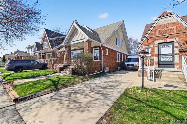 5019 Maple Street, Dearborn, MI 48126