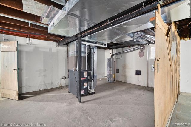 5019 Maple Street, Dearborn, MI 48126