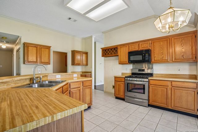 3522 LAKE TOWNE CT, San Antonio, TX 78217