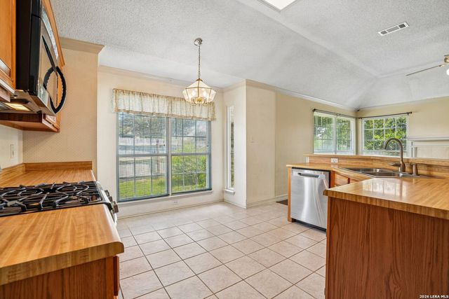 3522 LAKE TOWNE CT, San Antonio, TX 78217