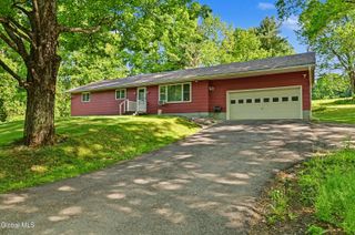 206 Hillview Road, Gloversville, NY 12078