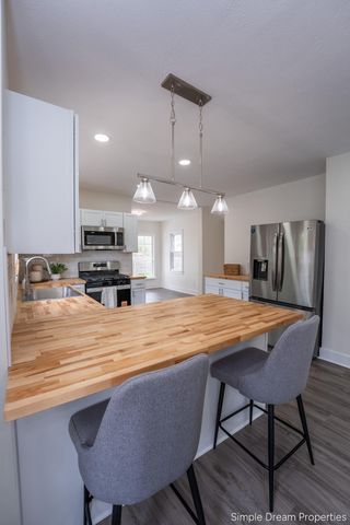 1642 Mills Avenue, North Muskegon City, MI 49445